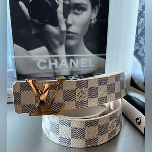 Louis Vuitton Damier white belt